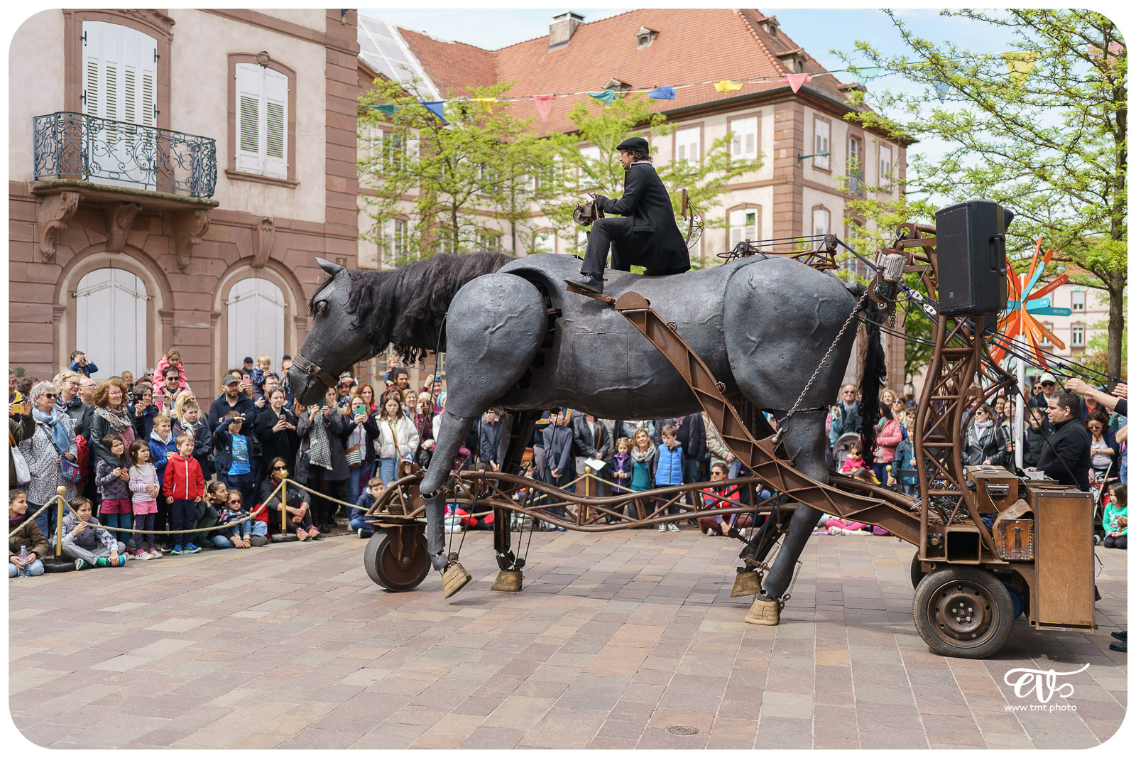 CHEVÂL (CIE PARIS BÉNARÈS)